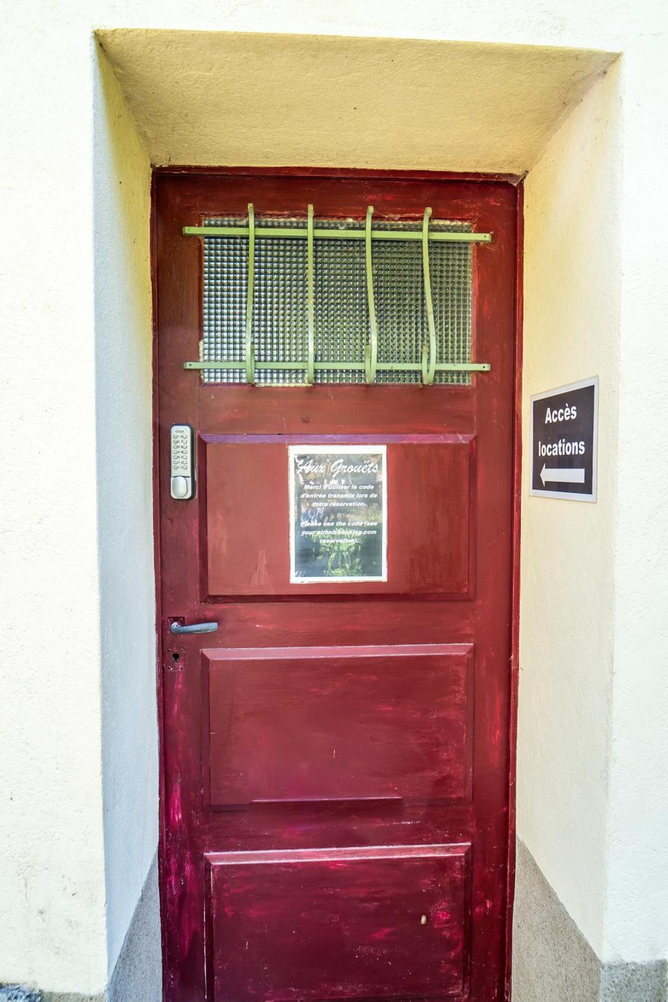 Appart 4 Chambres Parking Voitures Velos 10Min Blois Exterior photo