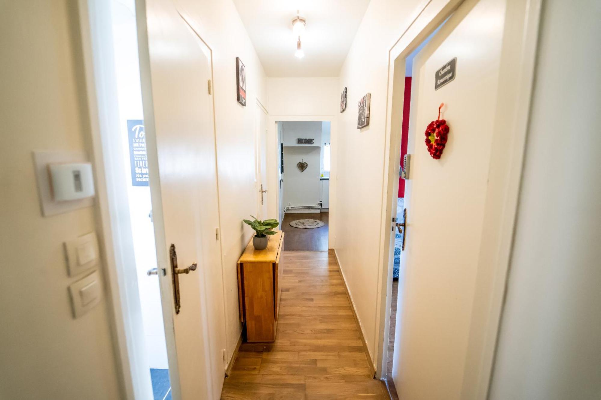 Appart 4 Chambres Parking Voitures Velos 10Min Blois Exterior photo